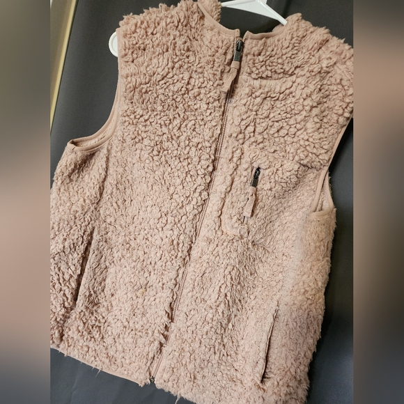 Weatherproof Vintage hooded vest, Women's Medium Pink Teddy Hooded Vest - Picture 2 of 7